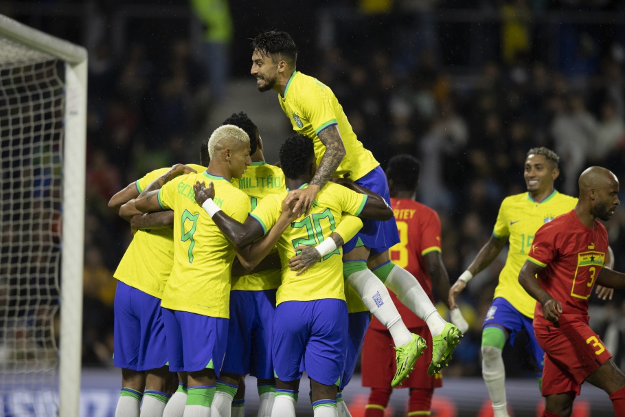 Cbf E Globo Celebram Acordo Para Transmiss O Exclusiva Dos Jogos Da