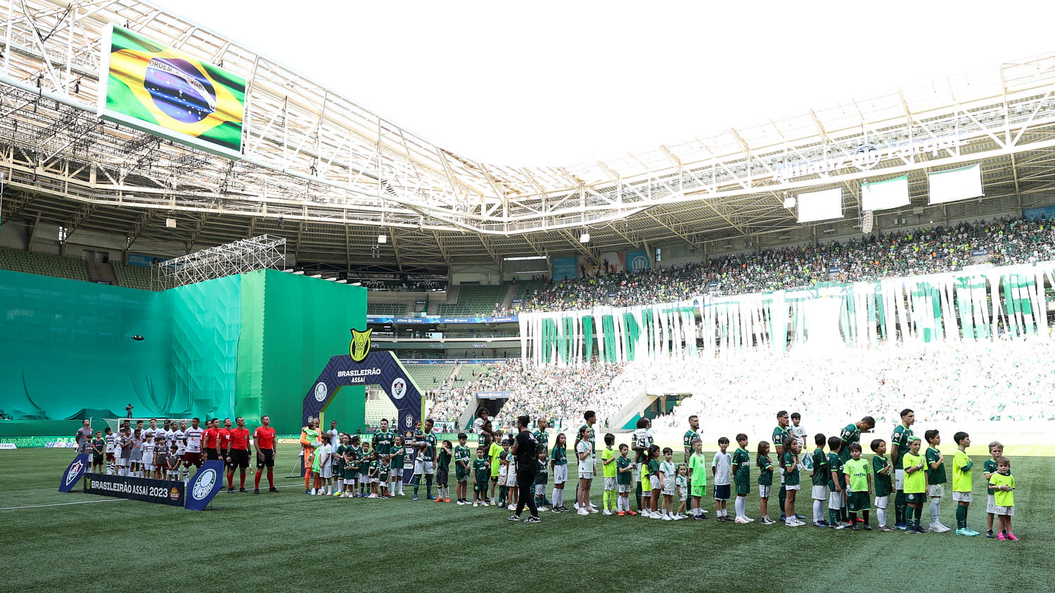 Palmeiras vence Fluminense e é “campeão” do Brasileirão 2023