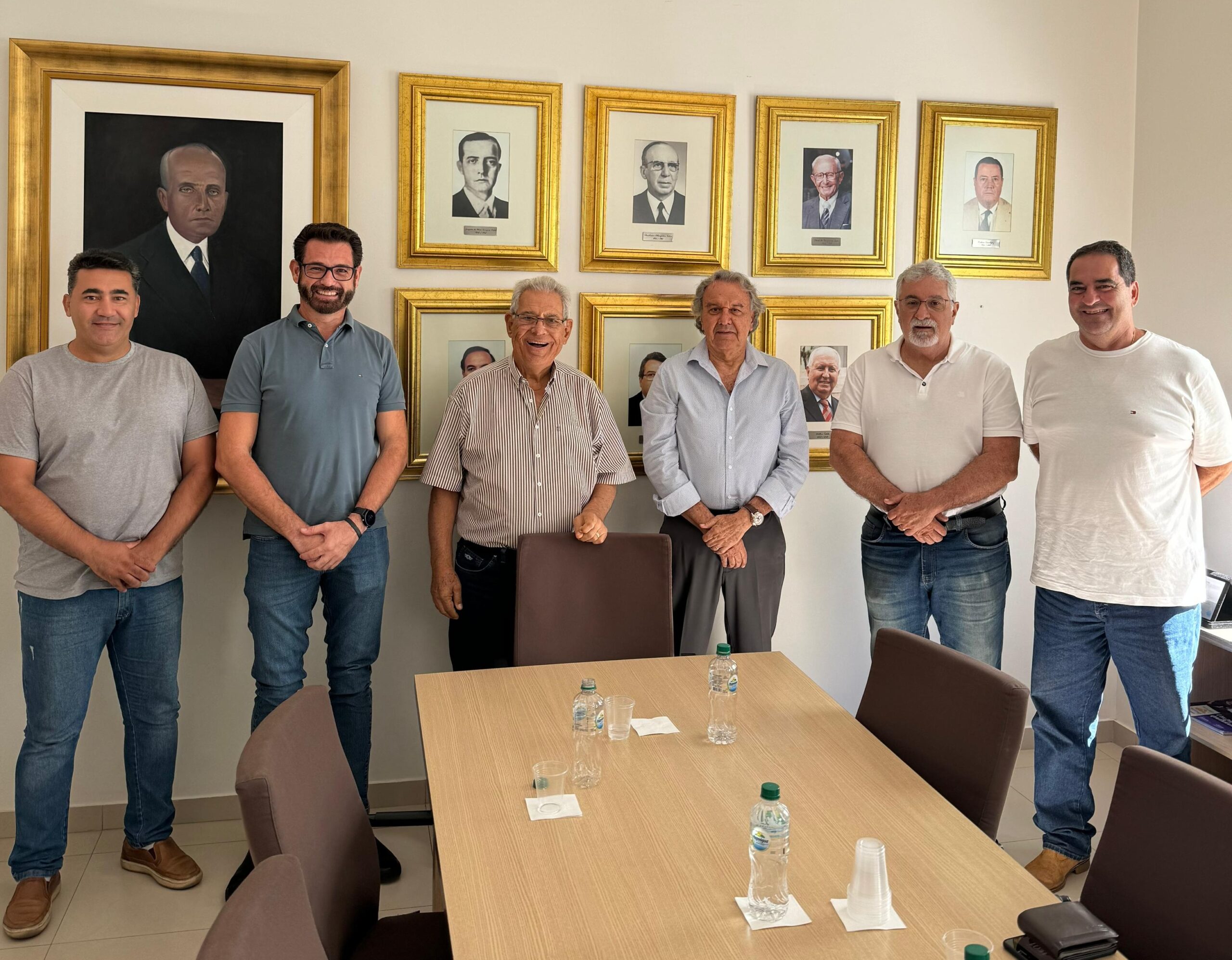 Diretor da Construcasa Bordignon faz visita à Santa Casa de Marília