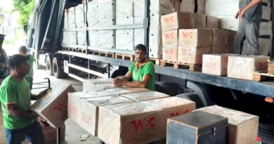 Cestas básicas de alimentos começam a ser entregues pela Prefeitura Municipal de Marília aos mais de 5,5 mil servidores nesta segunda-feira, dia 17 de junho