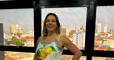 Advogada, Fernanda Almeida quer ser primeira vereadora de família tradicional em Marilia