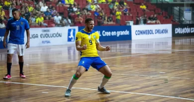 BRASIL ESTREIA NA LIGA EVOLUÇÃO DE FUTSAL COM GOLEADAS