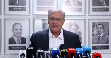 Alckmin anuncia R$ 3 bi para segunda fase do programa de modernização do parque fabril