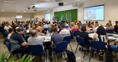 Professores de inglês participam de Workshop na Fundação Shunji Nishimura