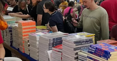 Feira do Livro da Unesp reúne 160 editoras e vai até domingo