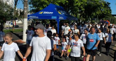 Domingo da Família conta com Cidade Mirim na praça da Emdurb