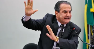 STF torna Silas Malafaia réu por injúria contra generais