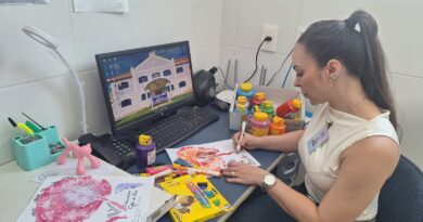 Na Gota de Leite, placenta vira obra de arte em mãos humanizadas