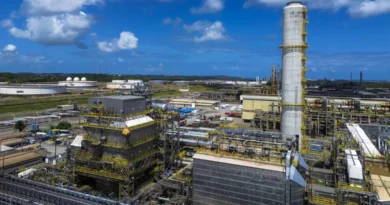 Refinarias da Petrobras operam com mais de 100% de capacidade; entenda
