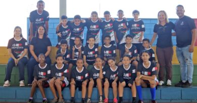 Prefeitura entrega uniformes e bolas oficiais a alunos do Programa SP Olímpico em Marília