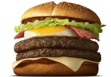 Muita proteína nos sanduíches Samurai Mac: com ou sem ovo