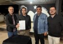 Prefeitura entrega escrituras e garante segurança jurídica para moradores da Chácara Três Lagos com a assinatura da REURB
