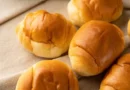 Centro de assistência social doa pão vencido e homem passa mal após consumo no Japão