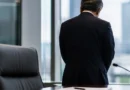 Pressionado por caso envolvendo mulheres, presidente do conselho da Fujitsu deixa o cargo