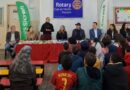 EMEF “Roberto Caetano Cimino” recebe doação de livros do Rotary Club Marília Tradição