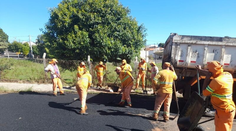 Operação tapa-buracos avança em diferentes regiões de Marília e reforça compromisso com a mobilidade urbana
