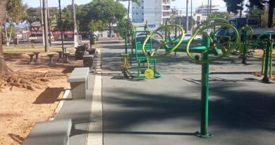 Prefeitura revitaliza praças da Emdurb, do Jardim Nacional e da Emei Chapeuzinho Vermelho
