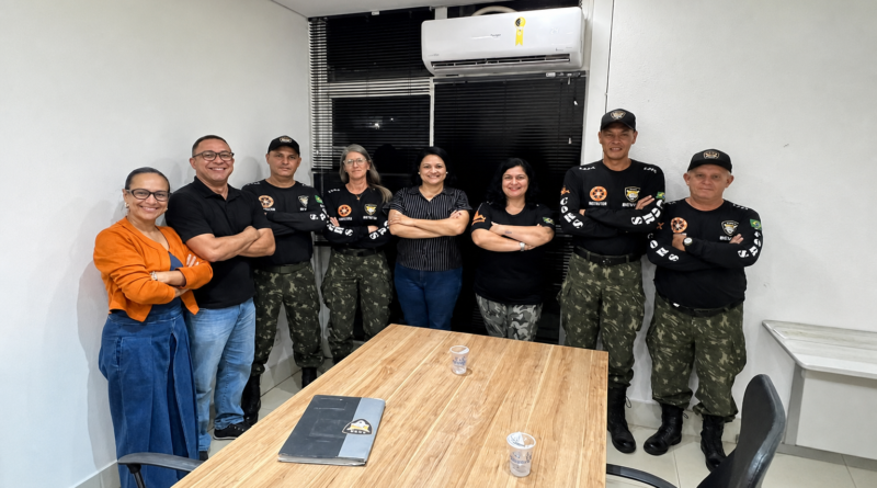 Vereadora Vânia Ramos solicita área para grupo que apoia ações de resgate e salvamento