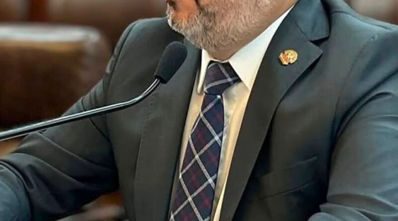 Da atuação municipal à disputa pela Assembleia, Rogerinho reúne experiência no setor público em candidatura a deputado estadual