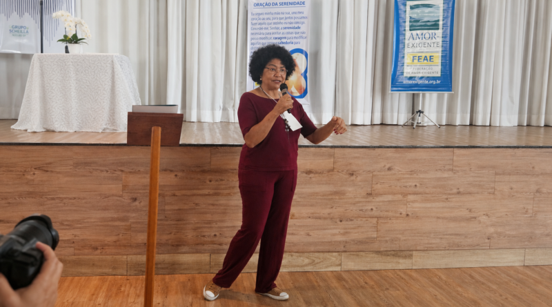 Amor-Exigente de Marília leva prevenção a encontro regional