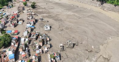 Nepal: terremoto e enchentes deixam 95 mortos e 403 desaparecidos na fronteira com a China