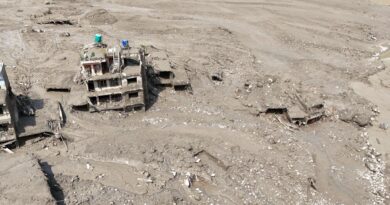 Colapso de geleira no Nepal mata mais de 350 e deixa 1,3 mil desaparecidos