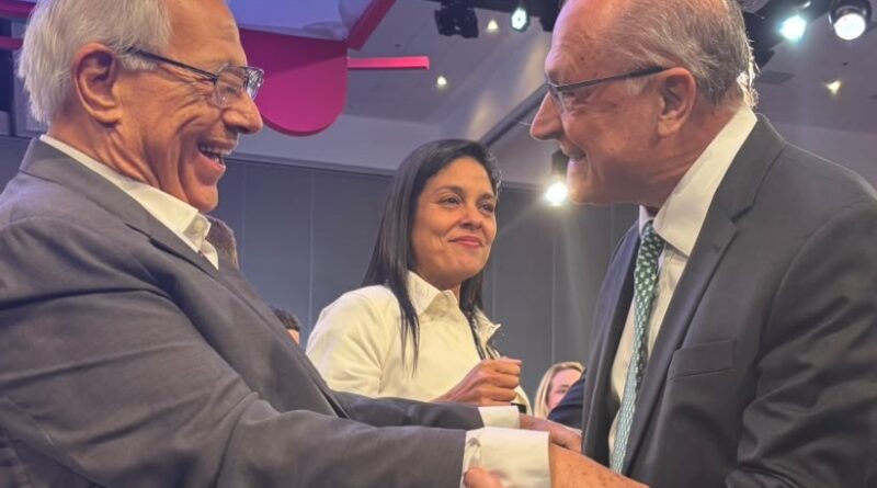 Santa Casa de Marília marca presença no 34º Congresso da CMB em Brasília