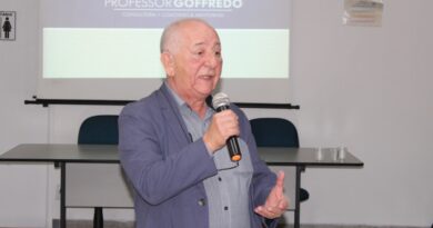 Benedito Goffredo ressalta importância da Educação Financeira na abertura do Setembro Amarelo da Santa Casa de Marília