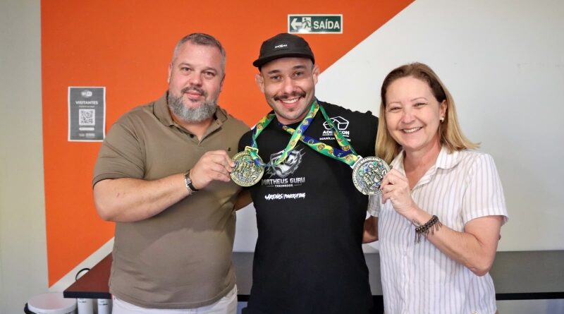 Atleta de Marília conquista vice-campeonato e duas vagas para o Pan-Americano de Powerlifting