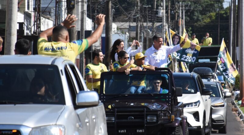 Dani Alonso e Capitão Augusto fazem carreata na Zona Sul e Centro