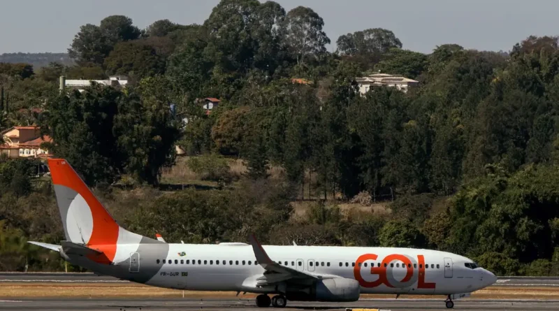 Avião da GOL faz pouso de emergência em Goiânia após falha técnica