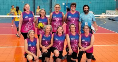 Voleibol Adaptado de Marília vence três partidas na 6ª etapa da Super Liga Melhor Idade