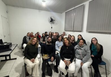 Secretaria da Saúde promove capacitação técnica para Cirurgiões-dentistas e Auxiliares em Saúde Bucal