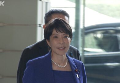 Premiê japonesa deve manter membros-chave em reforma ministerial