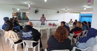 Núcleo da Diversidade participa de roda de conversa “Cuidado, Afeto e Existência LGBTQI+” no Caps ComViver