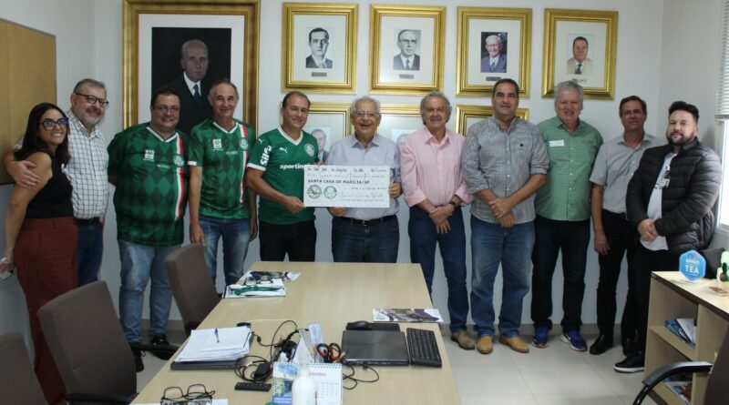 Consulado Palmeiras de Marília entrega cheque simbólico à Santa Casa para o McDia Feliz