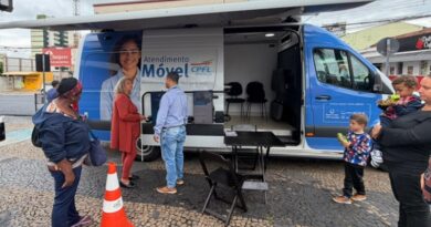 CPFL Paulista realiza atendimento itinerante na chamada Ilha da rua 9 de Julho em Marília
