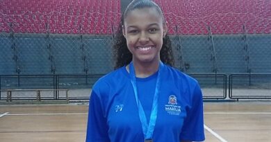 Badminton de Marília conquista medalhas em Palmital e garante classificação para etapa estadual