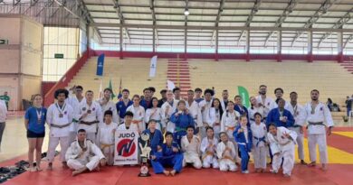 Judô Nikkey Marília conquista 40 medalhas e garante vice-campeonato geral em torneio regional