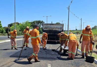Prefeitura de Marília segue em ritmo acelerado com a operação tapa-buracos nas regiões Oeste e Sul
