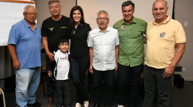 Dani Alonso e Capitão Augusto se reúnem com comunidade japonesa em Marília