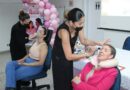 Santa Casa de Marília realiza sessão de maquiagem para pacientes da Oncologia no Outubro Rosa